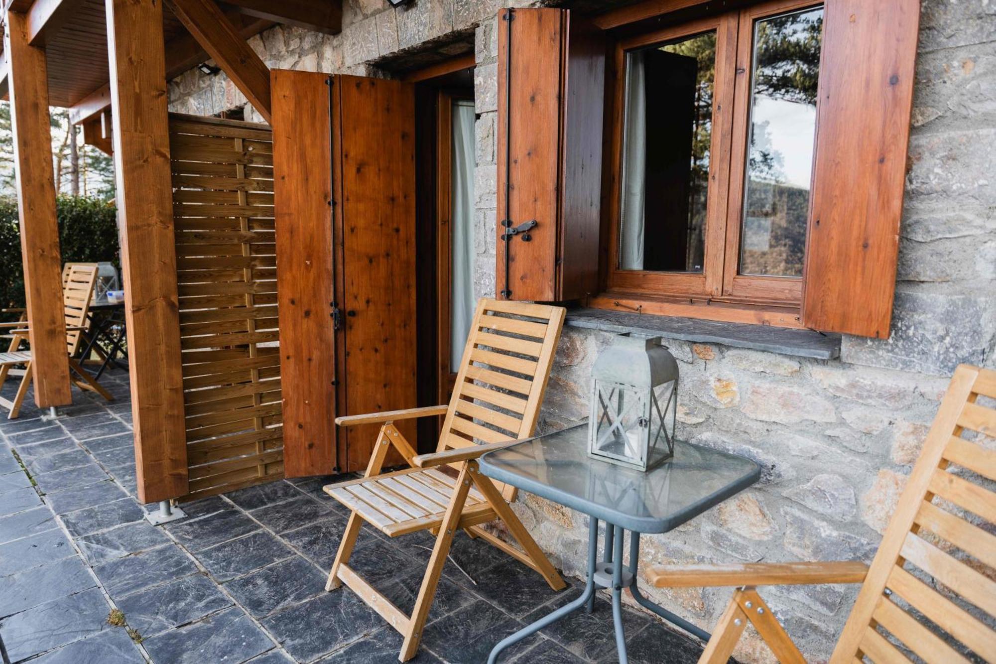 Minds & Mountains Eco Lodge La Molina  Eksteriør billede